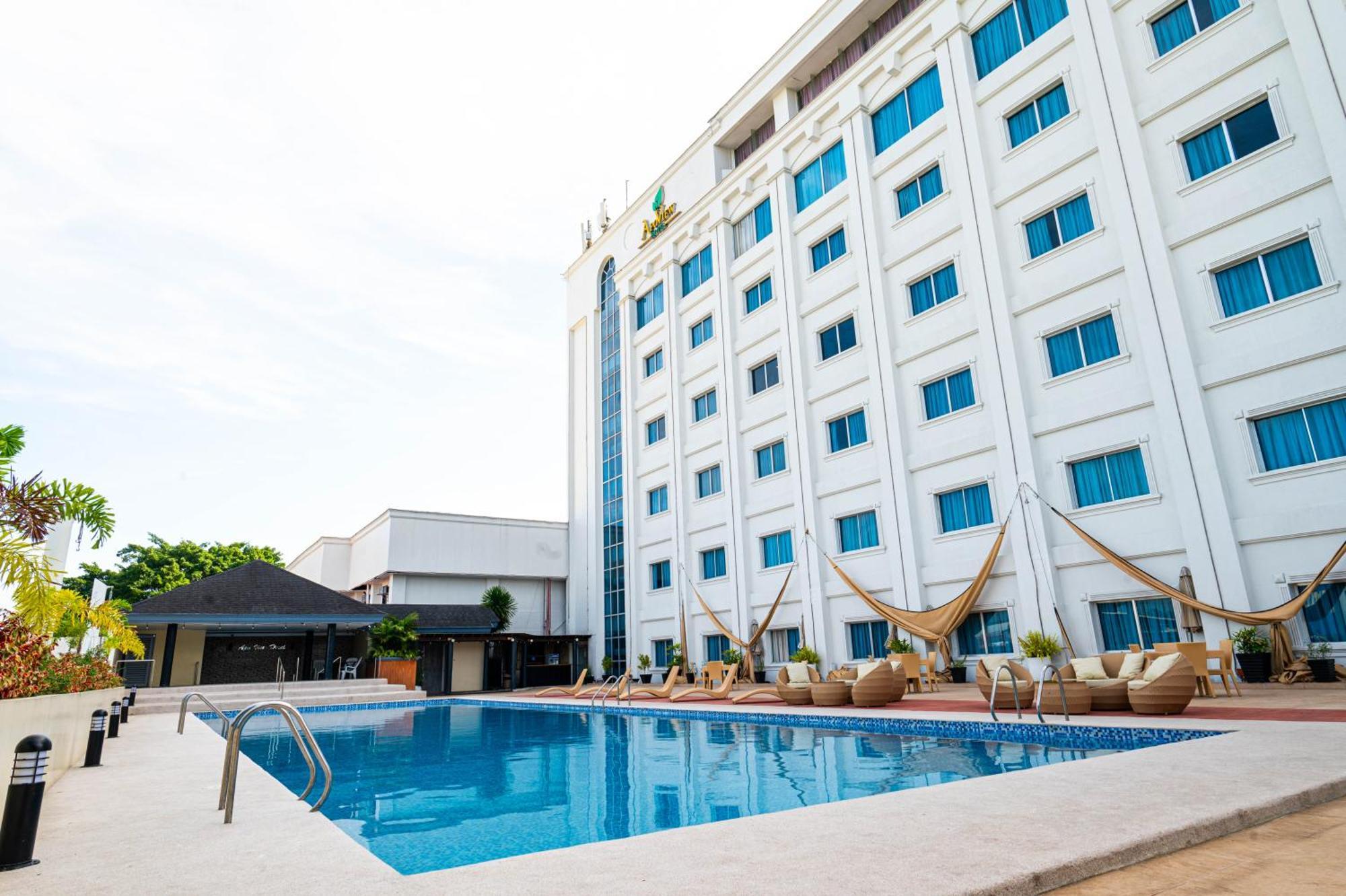 The Apo View Hotel Davao Stadt Exterior foto